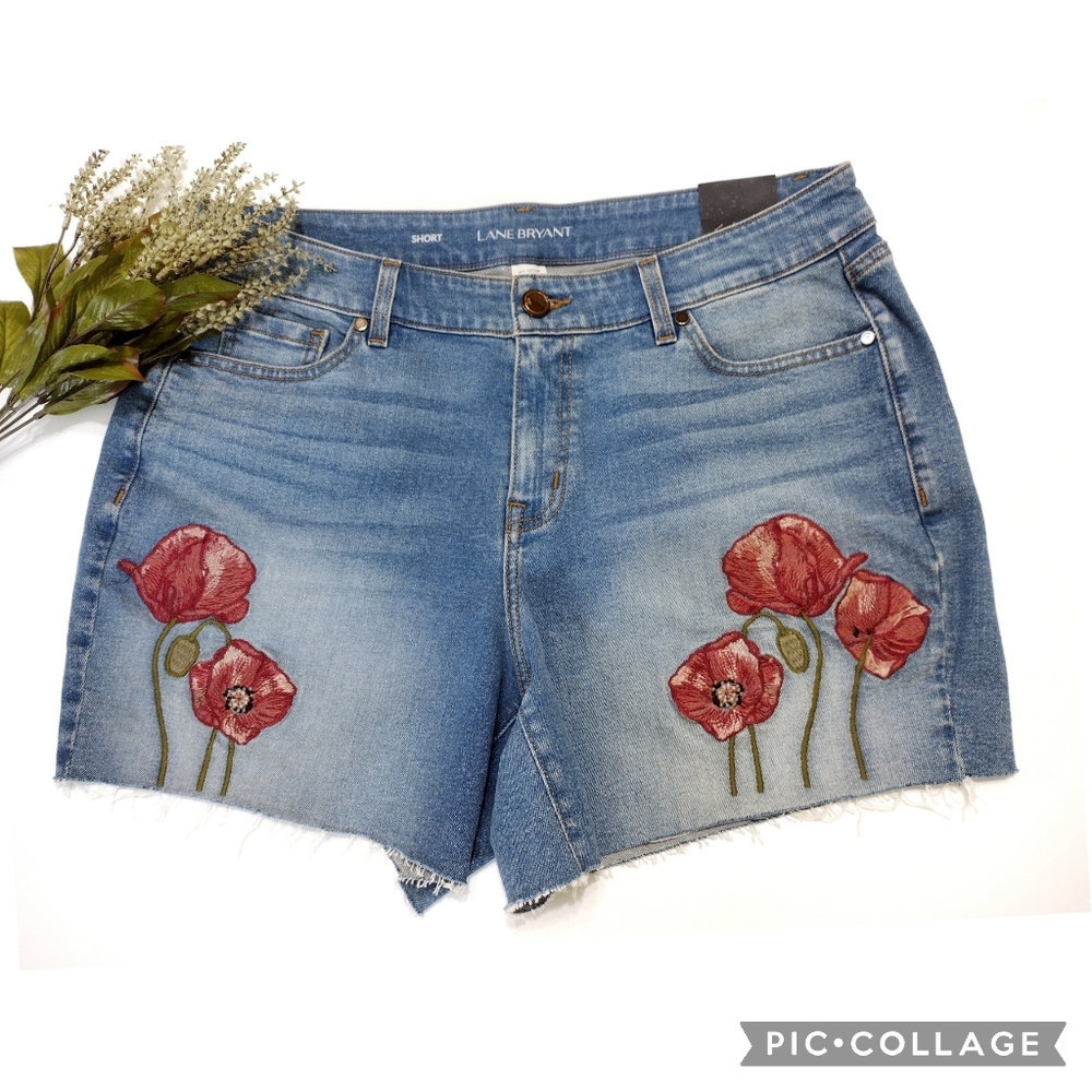 Lane Bryant Denim Girlfriend Shorts Size 14